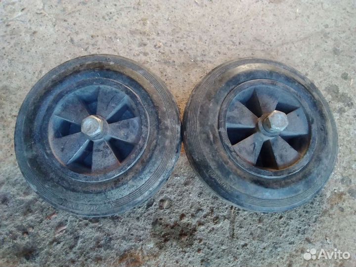 Колеса на тачку