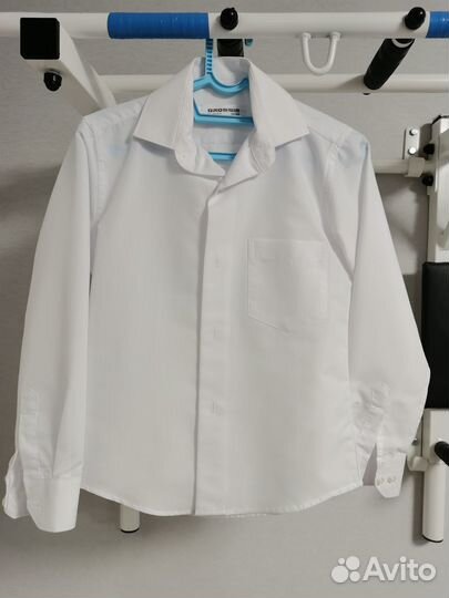 Рубашка белая р.30/122 и брюки 122-128