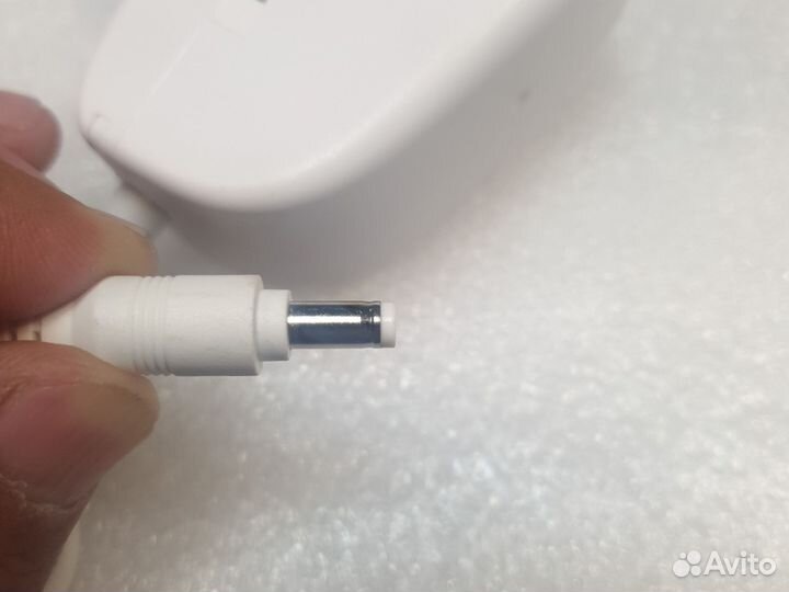 Блок питания для нетбука asus EEE PC 9.5V-2.5A б/у