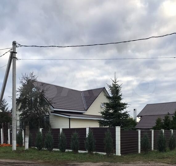 Дом 260 м² на участке 8 сот.