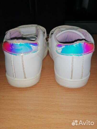 Ботинки для девочки