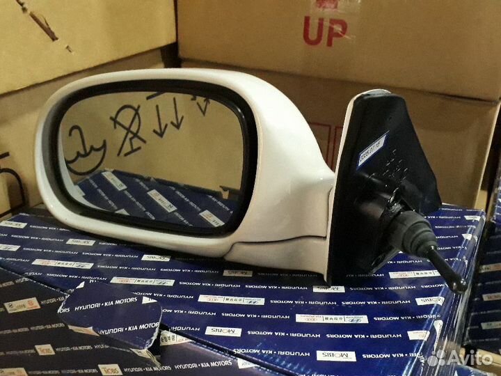 Зеркало левое hyundai accent 1999-2002