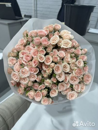 Роза кустовая букеты цветы