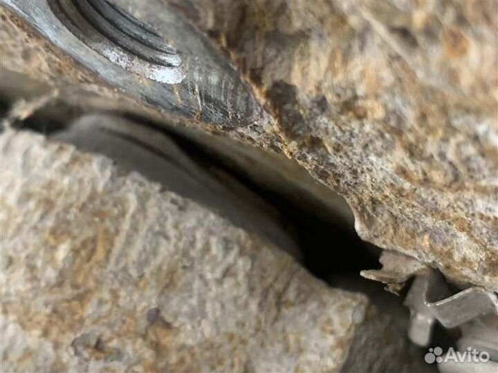 Суппорт передний правый Great Wall Hover H5 H5