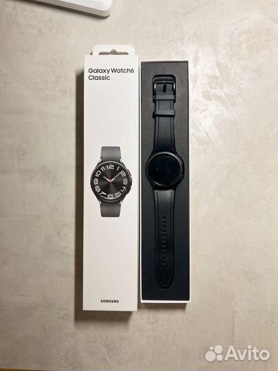 Смарт-часы Samsung Galaxy Watch 6 Classic 43 мм