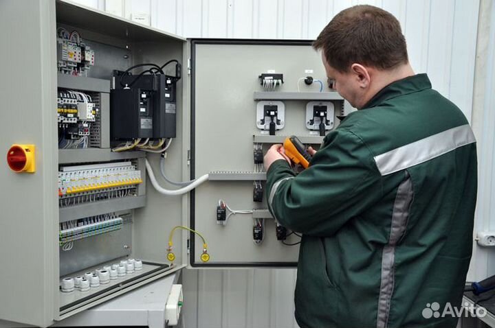 Слесарь кипиа