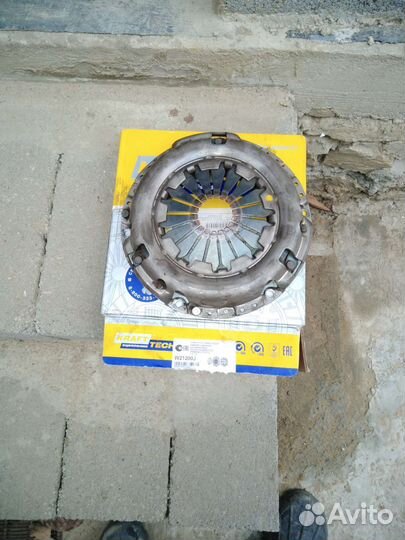 Продам сцепление на Альмера классик