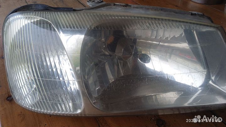 Фара правая Hyundai accent
