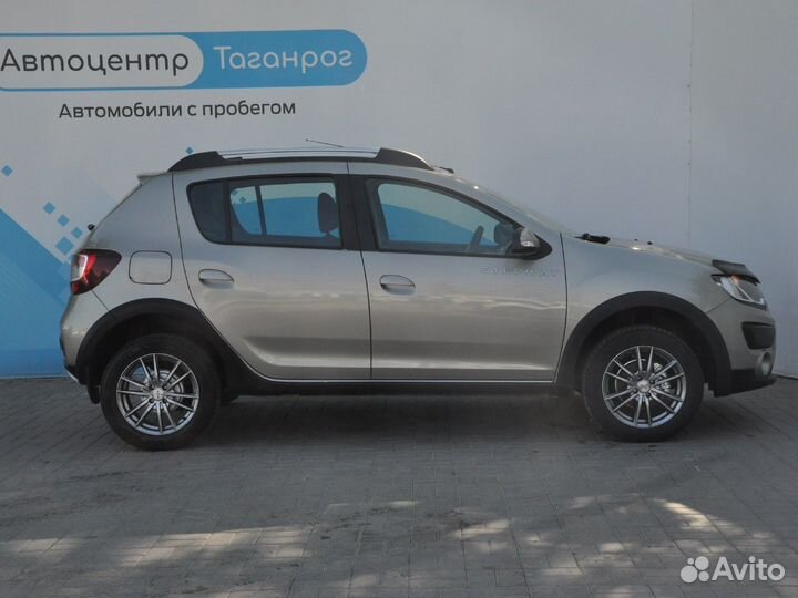 Renault Sandero Stepway 1.6 AT, 2016, 72 000 км