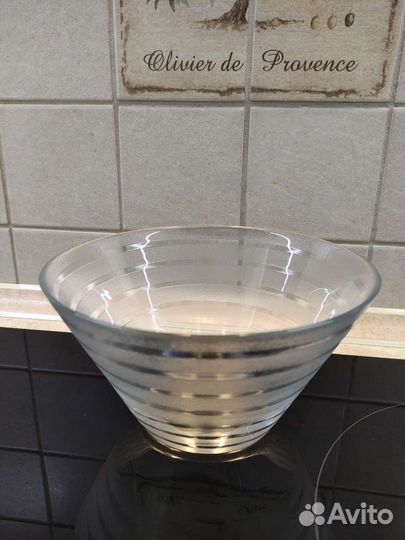 Салатница стеклянная