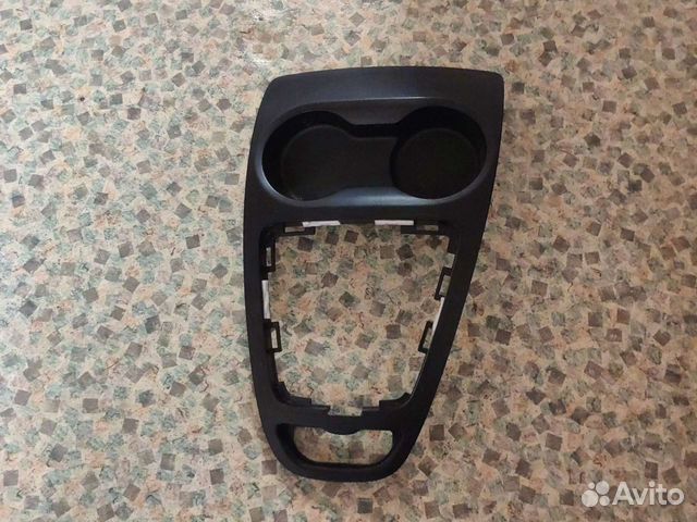 Накладка центральной консоли LADA Vesta