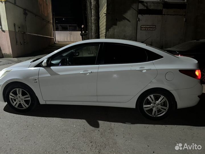 Транспорт автомобиль