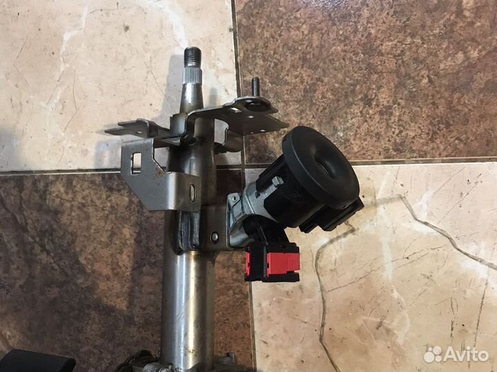 Рулевая колонка Renault Fluence 1