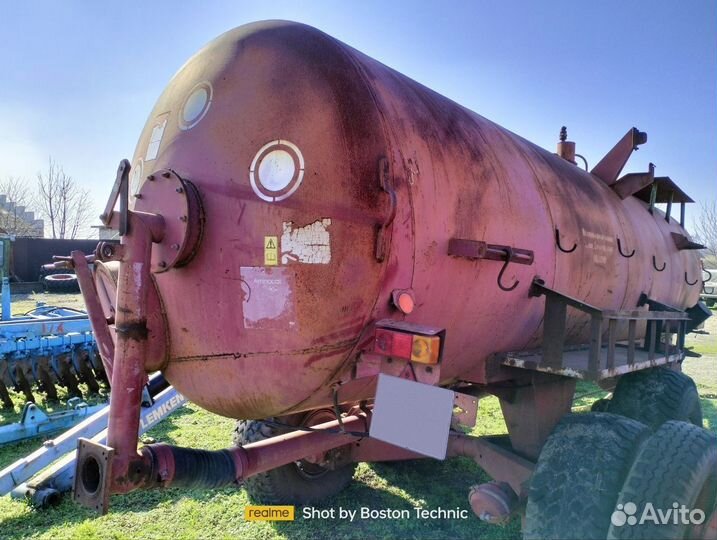 Разбрасыватель удобрений БобруйскАгромаш МЖТ-Ф-11, 2010