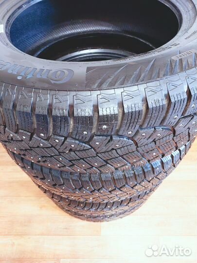 Continental IceContact 2 235/65 R17 T