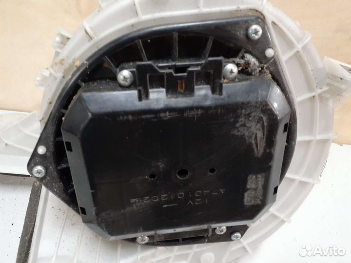 Моторчик печки Nissan Patrol a62