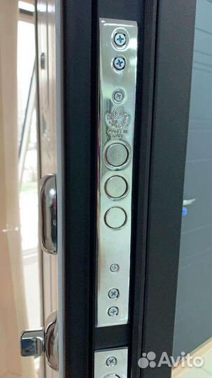 Дверь входная металлическая Сапфир