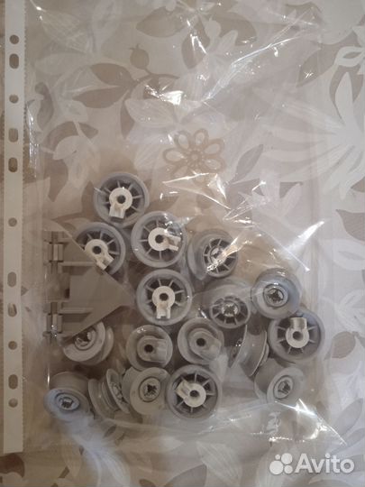 Запчасти на посудомоечную машину bosch SGS33A09