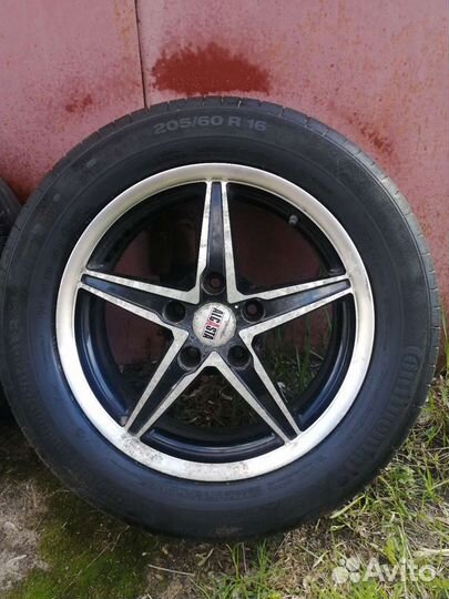 Continental ContiPremiumContact 2 R16