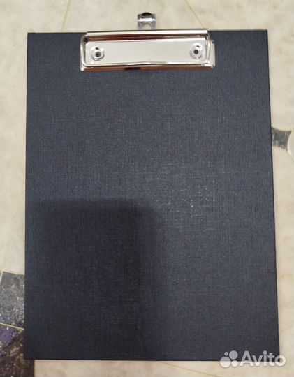 Планшет (клипборд) канцелярский с зажимом