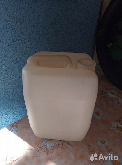 Бак для воды пластиковый 20литров