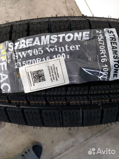 Streamstone SW705 215/70 R16