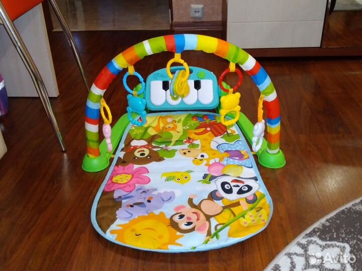 Развивающий коврик для малышей