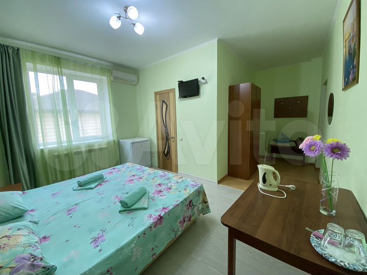 Комната 30 м² в 5-к., 2/3 эт.