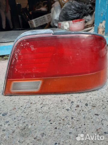 Задняя фара Toyota vista sv40