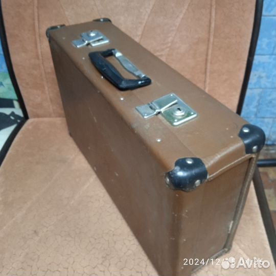 Чемоданы времен СССР