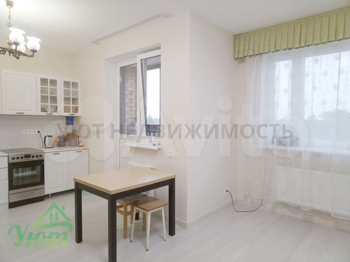 Квартира-студия, 33,7 м², 8/17 эт.