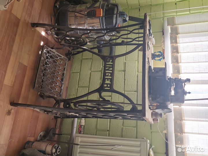 Оверлок промышленный