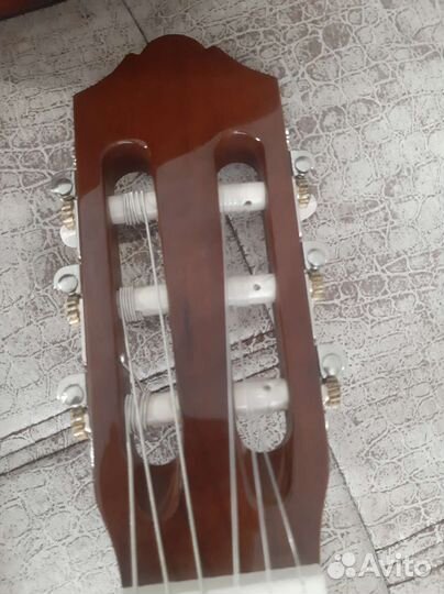 Классическая гитара Yamaha C40