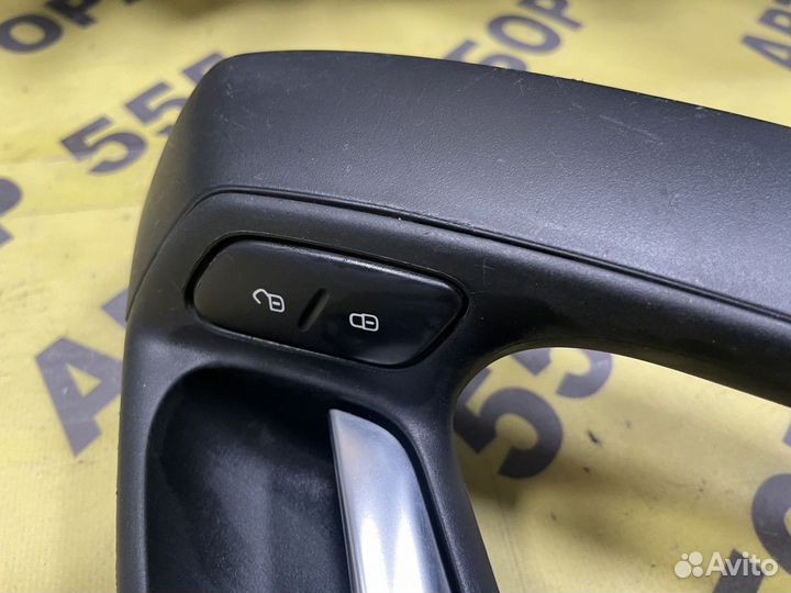 Ручка передняя левая внутренняя VW Polo