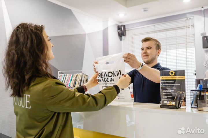 Защитная гидрогелевая бронепленка iPhone и Android