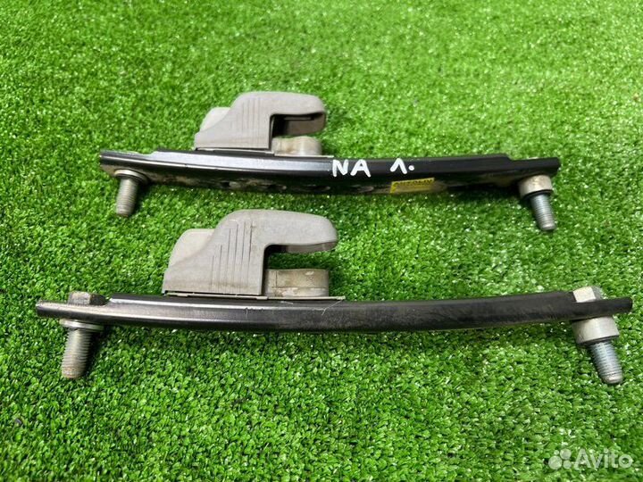 Механизм регулировки ремня безопасности передний