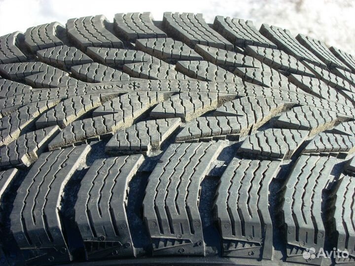 Nokian Tyres Hakkapeliitta R3 205/50 R17 93R