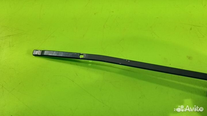 Поводок стеклоочистителя для Renault Logan 2