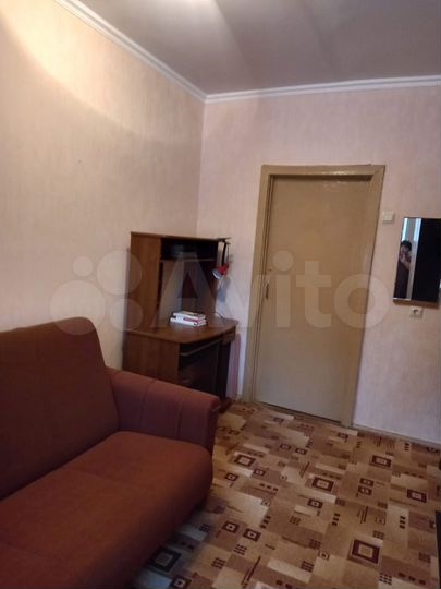 Комната 10 м² в 3-к., 2/9 эт.