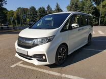 Honda Stepwgn 1.5 CVT, 2016, 65 600 км, с пробегом, цена 1 710 000 руб.