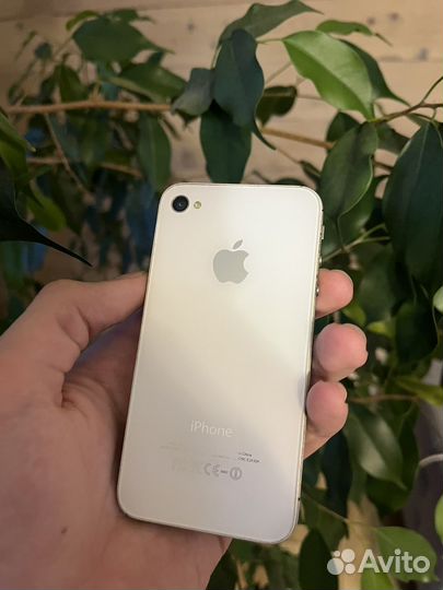 iPhone 4S, 8 ГБ