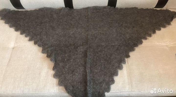 Шаль пуховая ручная работа