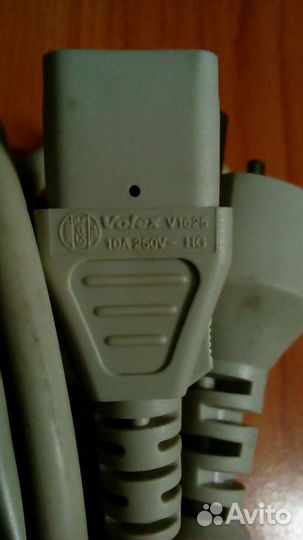 Кабель для компьютера