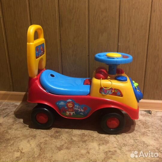 Детская машинка каталка
