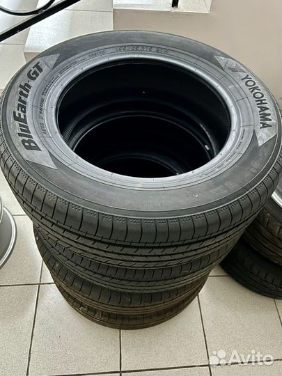 Yokohama BluEarth-GT AE51E 195/65 R15 91H