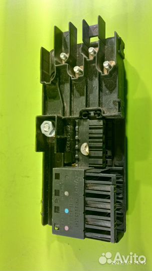 Блок предохранителей для Mercedes-Benz W211