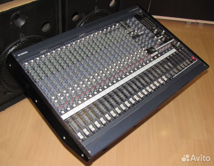 Микшер Ямаха Pro Mixer Микшерный пульт