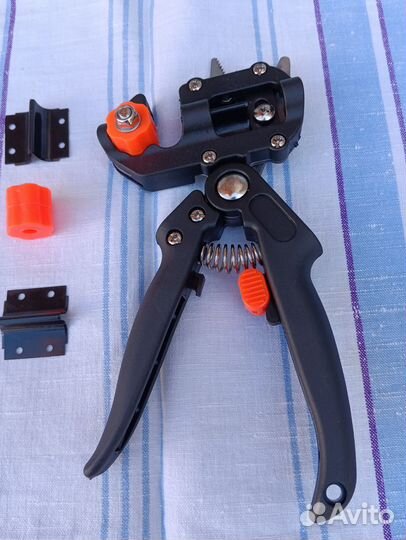 Прививочный секатор