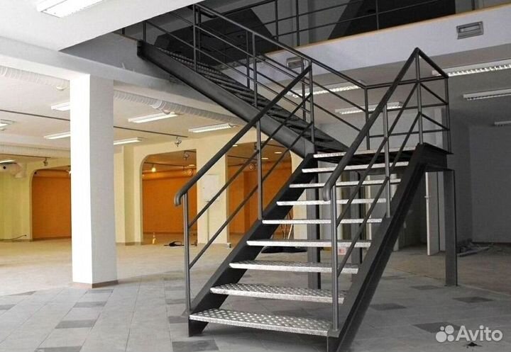 Лестницы на заказ, бесплатная доставка в пределах