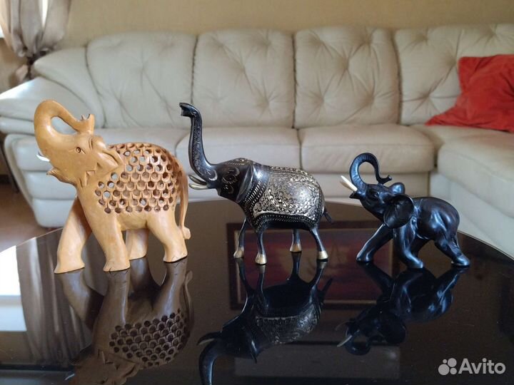 Статуэтка слон